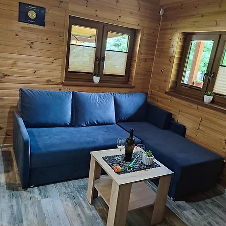 Mile Zacisze Lodge *